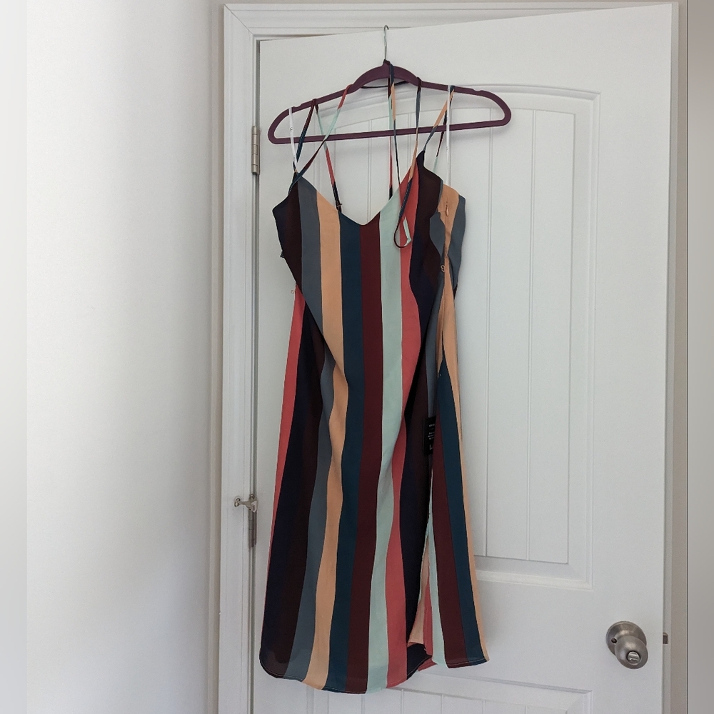 NWT Lulu's Dress Women's Large Stripped Midi Dress
